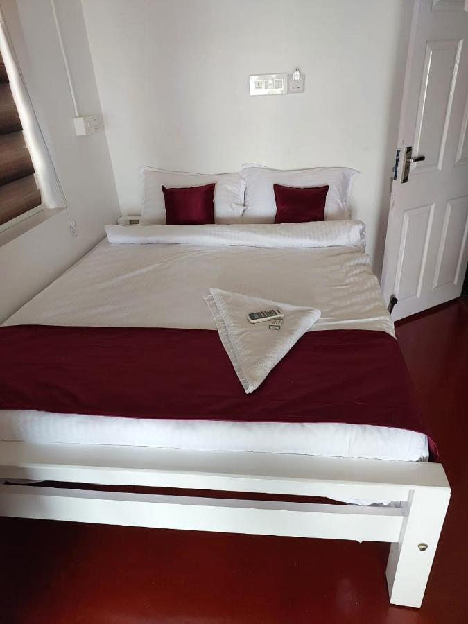 Tripsea Beach Villa Alappuzha Экстерьер фото