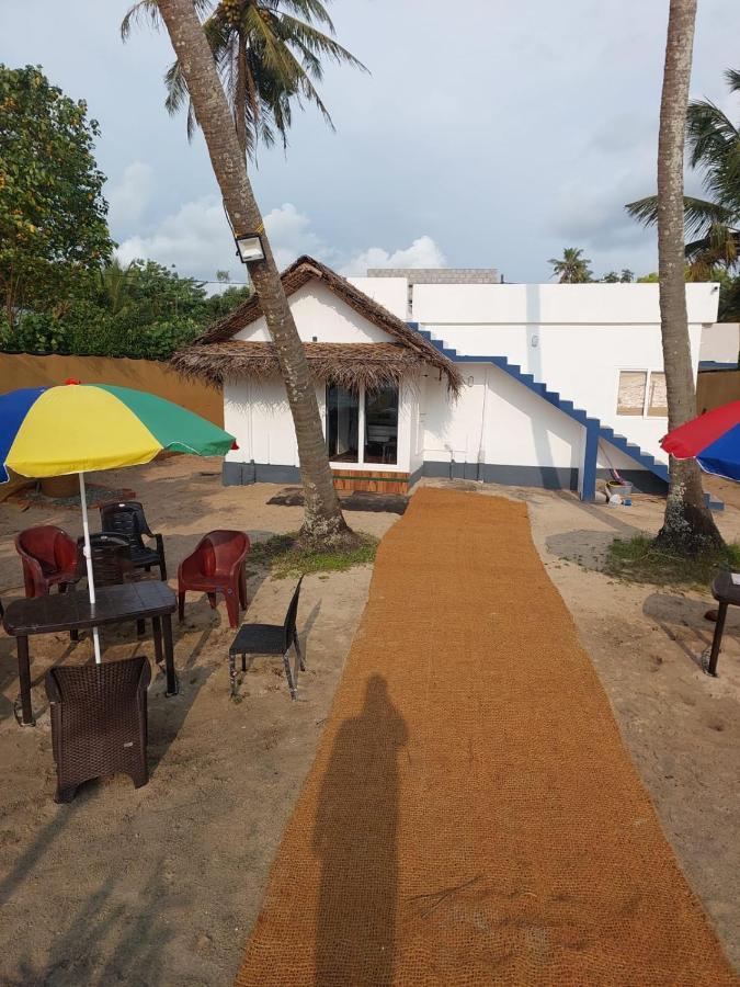 Tripsea Beach Villa Alappuzha Экстерьер фото