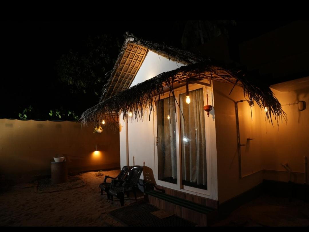 Tripsea Beach Villa Alappuzha Экстерьер фото