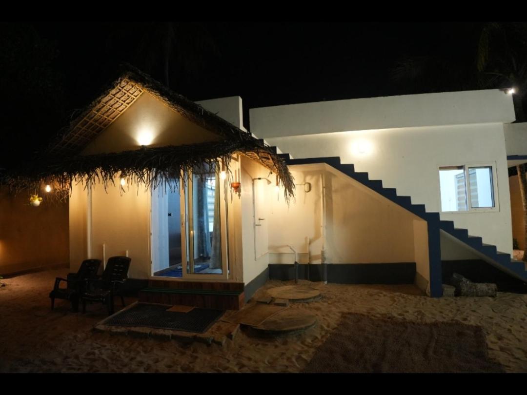 Tripsea Beach Villa Alappuzha Экстерьер фото